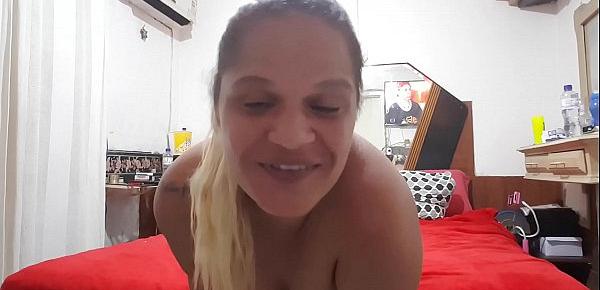 trendsA melhor atriz porno amadora do brasil fazendo chamada de vídeo para seus fans por vinteconto  Nao acredito vou ligar la 13 988642871